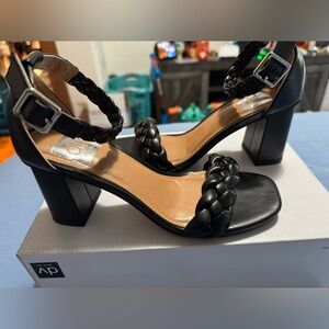 Black Braided Strap Women's Sandals